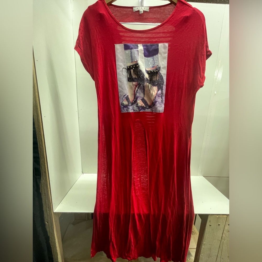 Love J Vibrant Red Backless Dress with Artistic Print